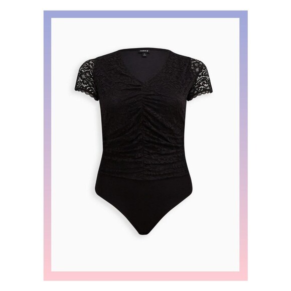NWT Torrid 5X Deep Black Cinched Stretch Lace V-Neck Short Sleeve Bodysuit - Picture 4 of 7